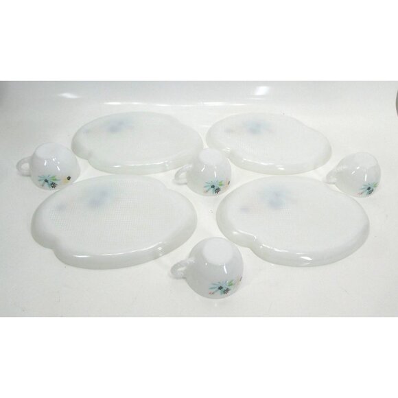 Vintage Anchor Hocking Fire-King Milk Glass Snack 3 Sets 4 Cups & Plates Atomic - Picture 4 of 9